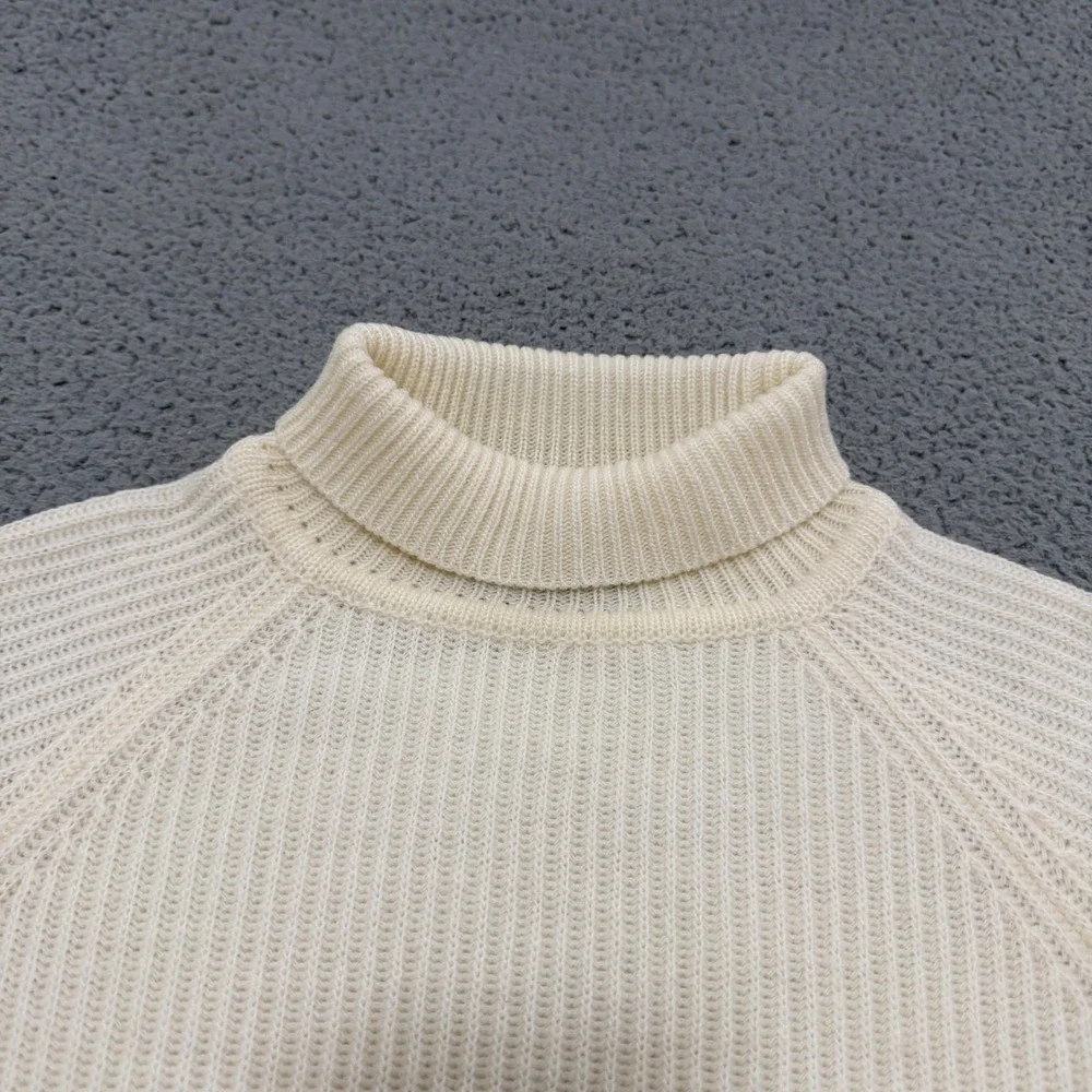 Vintage Thane Sweater Adult Size M Ribbed Turtleneck Cream White Wool Blend